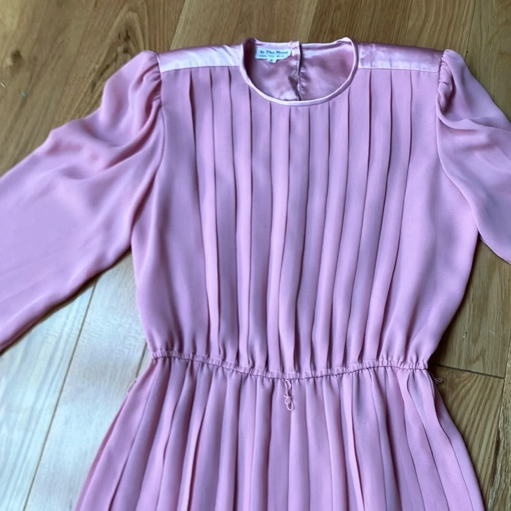 Vintage light pink  Pleated Dress long poof sleeves, elastic waist sz 8 - Picture 7 of 8